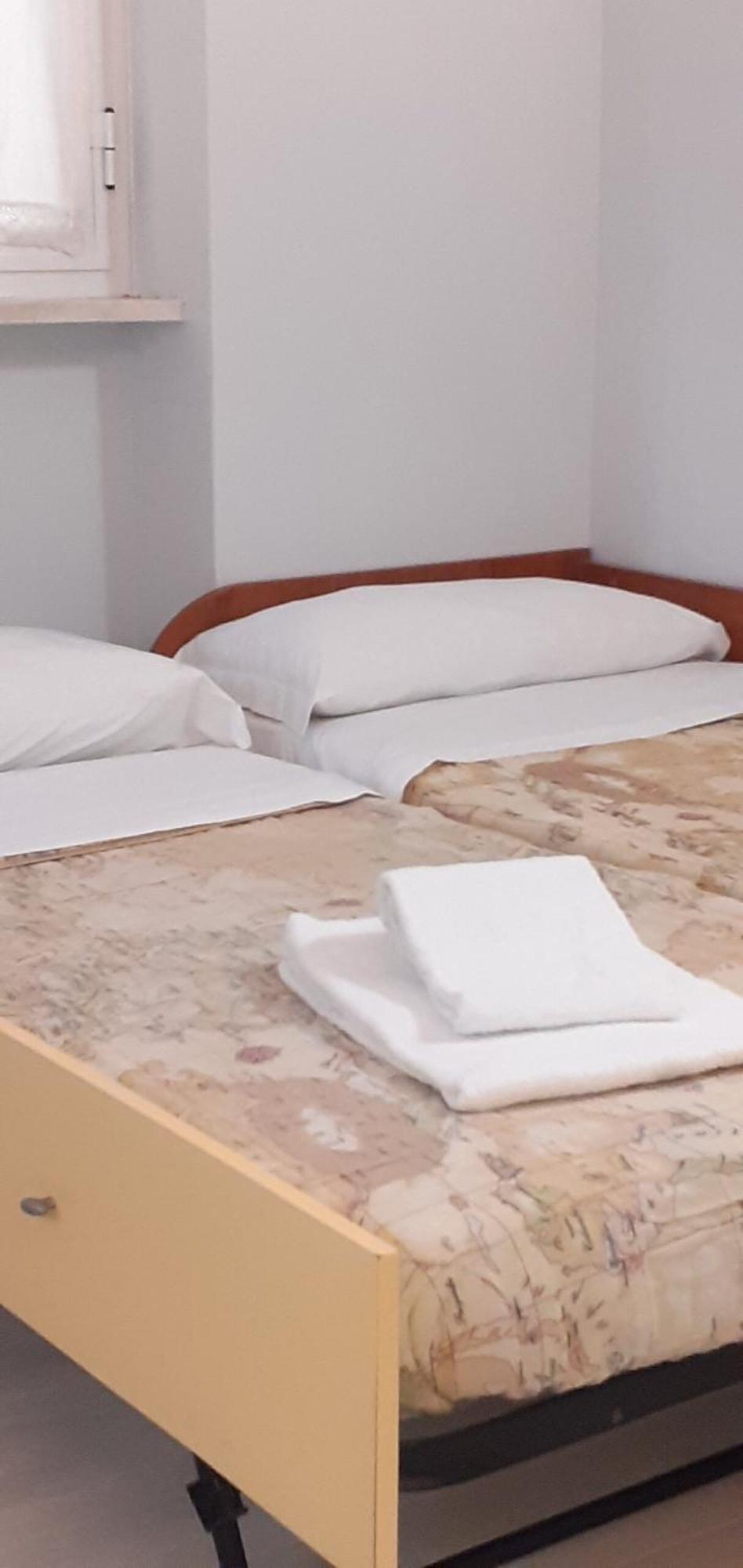 Ferienwohnung A Casa Tua Ostia Antica Zimmer foto